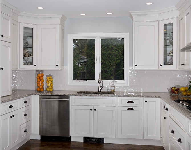 Fabuwood warm white kitchen cabinets