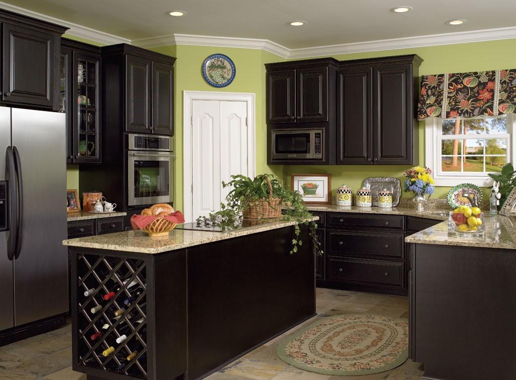 Wellborn Forest Kitchen Cabinetry