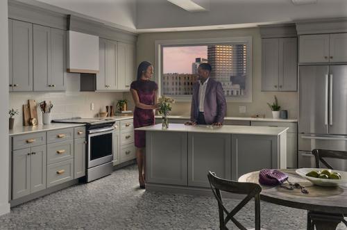 Wolf Classic Kitchen Cabinetry in Pewter Paint