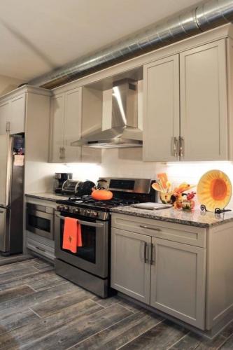 Wolf Transition Cabinet in Grey